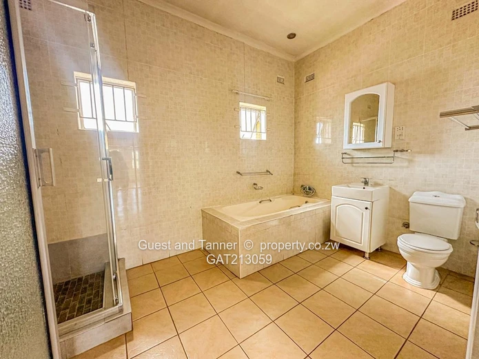 Spacious 4-Bedroom Greendale Apartment for Rent in Greendale