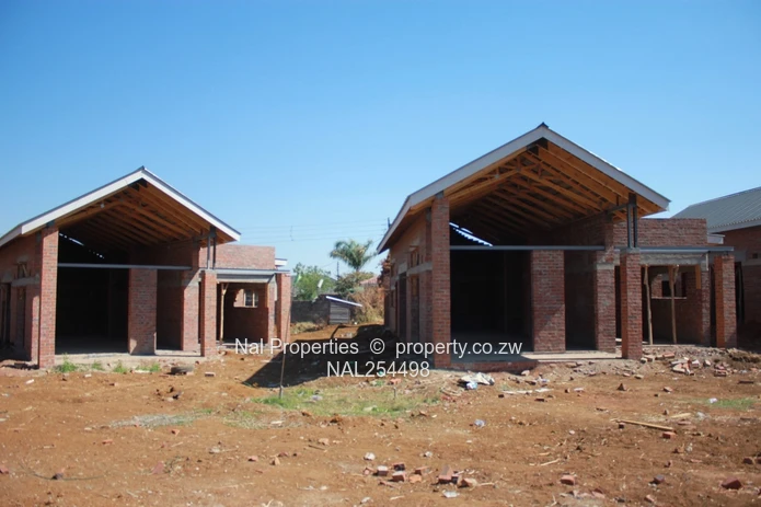 3-Bed Brick Garden Flat in Westlea — New Build with Borehole