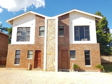 Lovely Townhouses in Courtyard Place, Helensvale, Harare North.