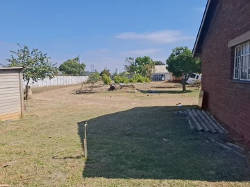 Stands & Residential Land