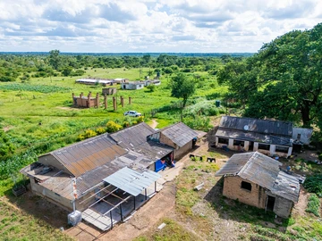 Farm & Agricultural Land