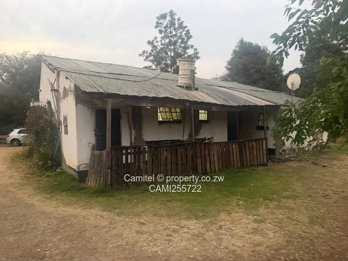 10,000 m² Greendale, Harare East — Subdivide; Tarred Road & Sewer, Cottage