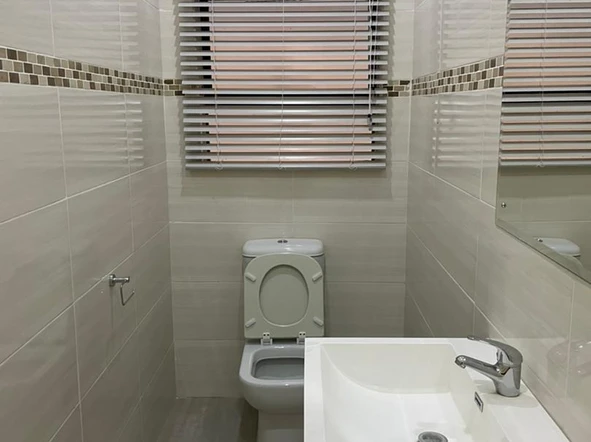 3 Bedroom Flat & Apartment