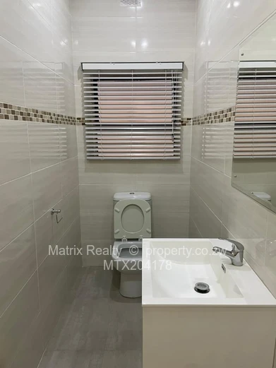 9onCottenham Luxury Apartment for Rent 