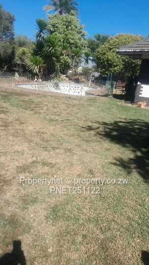 location,,location just off samora michael (Sole Mandate)