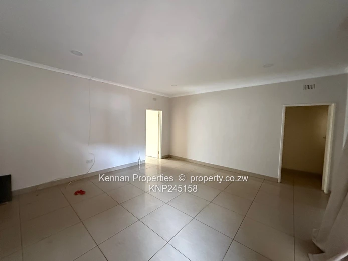 Spacious family home with attached 3 bedroom cottage