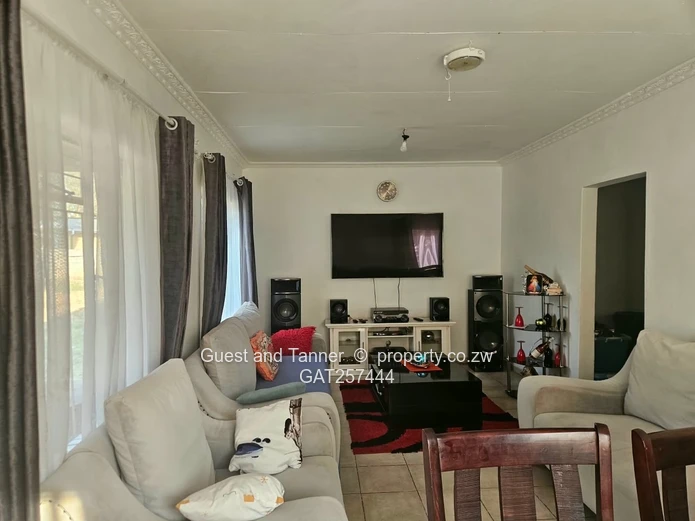 Spacious Chadcombe Property With Two Self-Contained Wings For Sale 