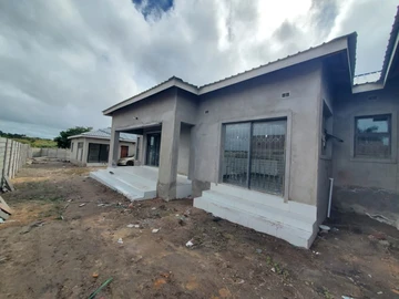 3 Bedroom Garden Flat