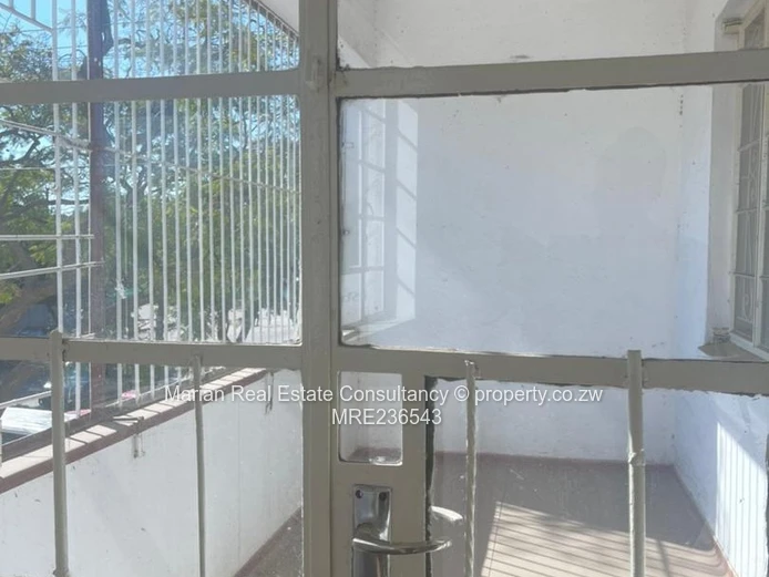 2 Bedroom Flat, CBD For Rent