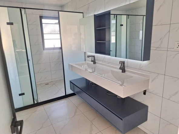 8 Unit Townhouse Complex