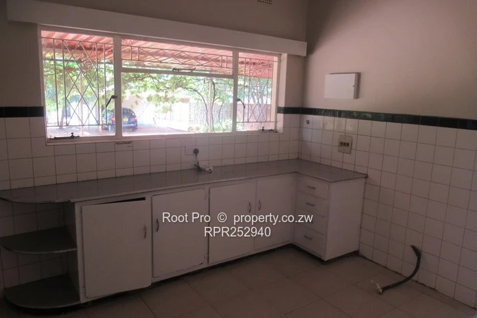 Belvedere Commercial Property to Let