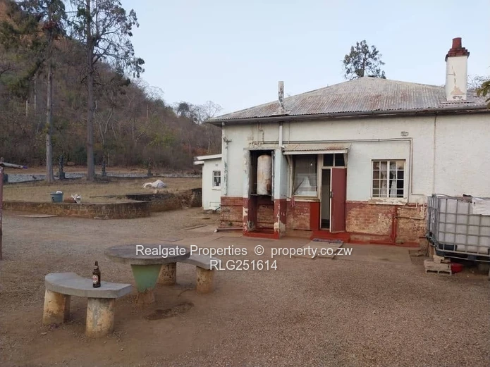 For Sale | Noevale, Zvishavane $100 000