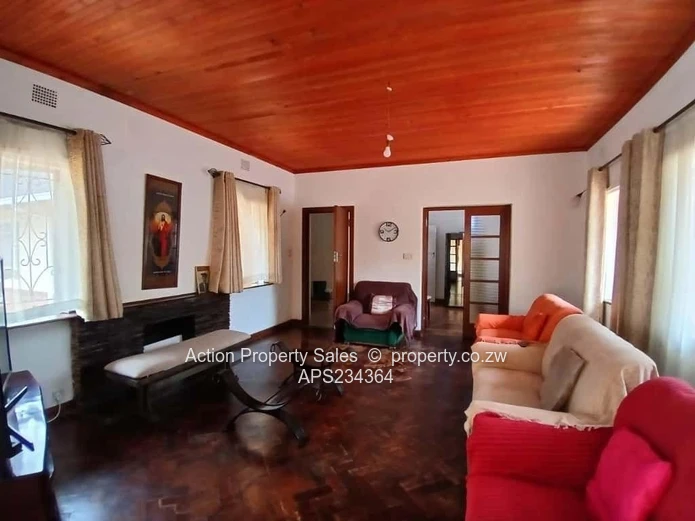 House To Rent In Greendale/Kamfinsa! 