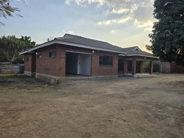3 Bedroom Garden Flat