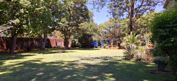 Residential gem, commercial horizon in Suburbs!