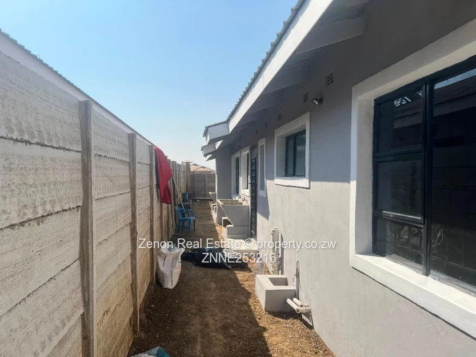 Cold Comfort 2in 1 house for sale (cluster )