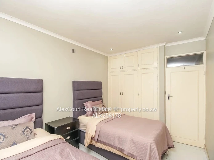 Fully Furnished Apartment In The Avenues!