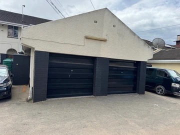 3 Bedroom Garden Flat