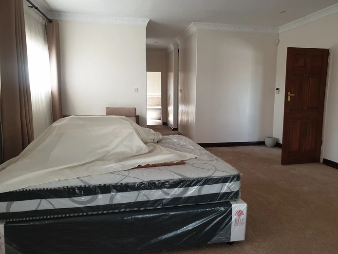 Helensvale house to rent 