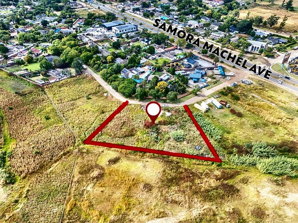 Commercial & Industrial Land