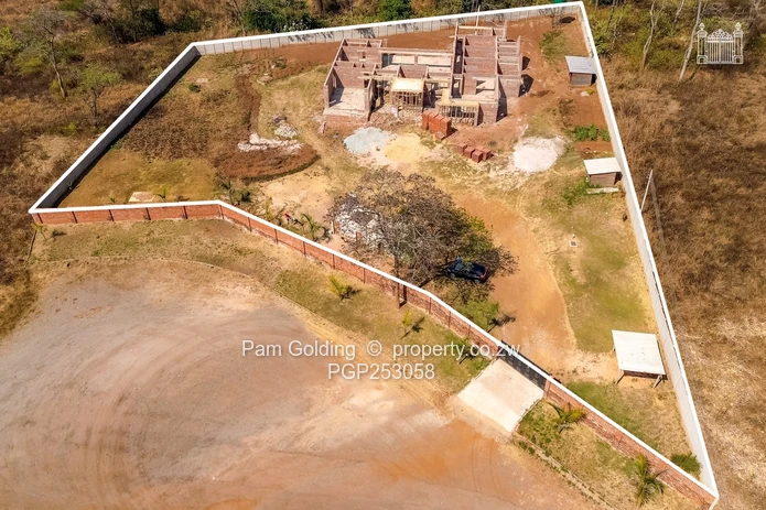 Incomplete 4-bed House with a Good Borehole (Sole Mandate)