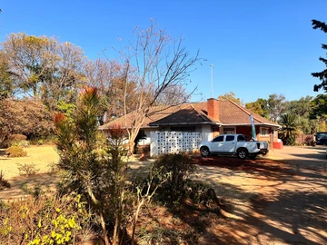 7 Bedroom House