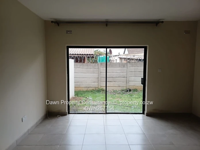 2 Bedroom Flat/Apartment For Sale Ashdown Park