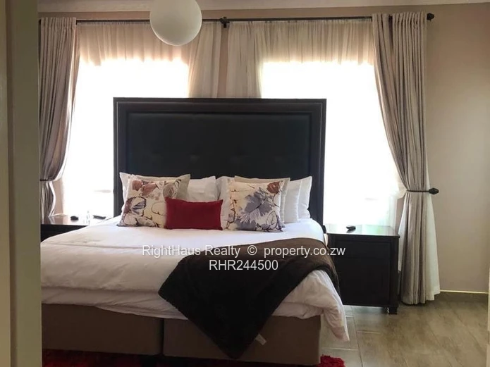 Walled 4-Bed Home with Lush Garden in New Alexandra Park (Sole Mandate)