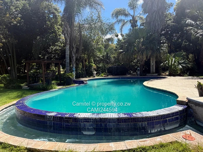 Borrowdale Brooke inside the boom 4-Bed Home with Pool, Covered Patio & Borehole (Sole Mandate)