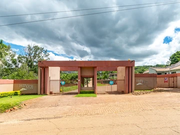 House for sale in Hogerty Hill