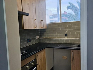 Flat & Apartment