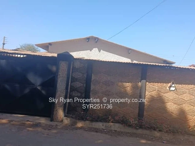 Kuwadzana 1 House For Sale