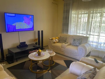 2 Bedroom Garden Flat