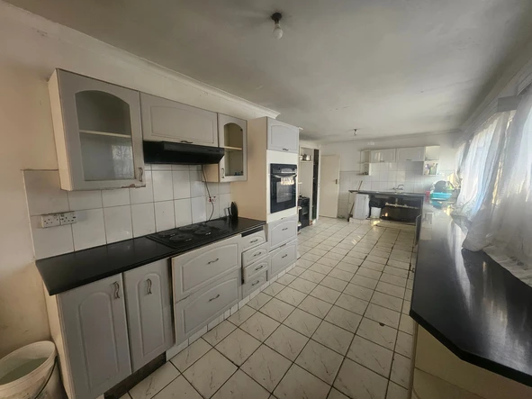 5 Bedroom Townhouse Complex