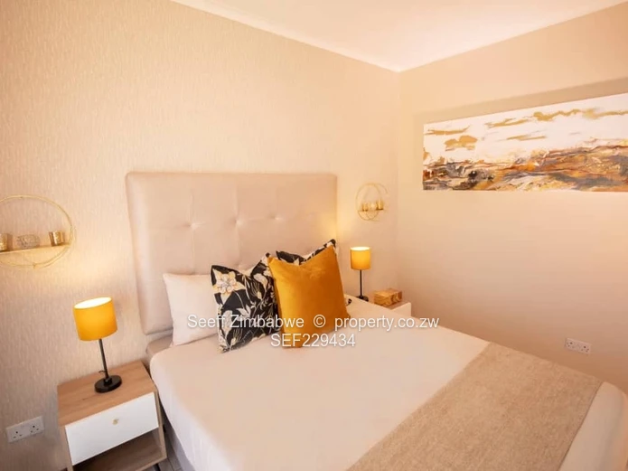 Luxurious2 Bed Flat Available  