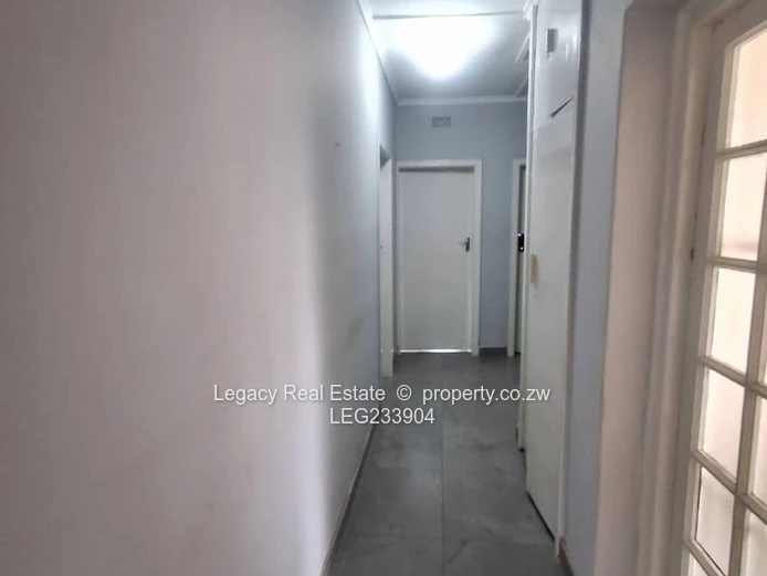 Avondale West – 3-Bedroom House for Sale