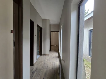 3 Bedroom Garden Flat