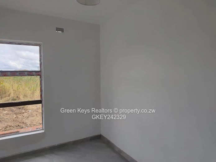 Arlington 5-Bed Home — Modern Finishes & Freestanding Tub