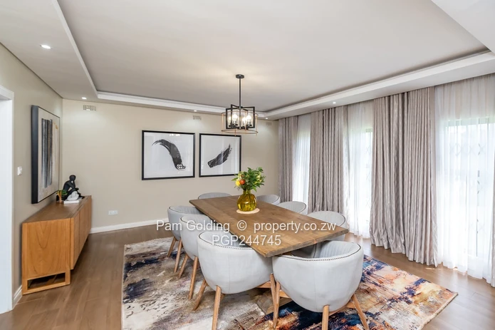 Move In Ready Compact Modern Family Home!!!! (Sole Mandate)