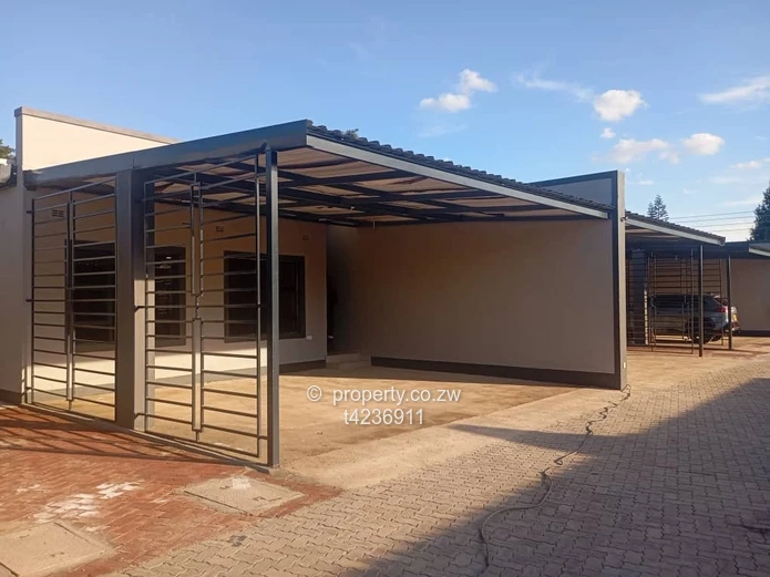 Strathaven Townhouse to rent 