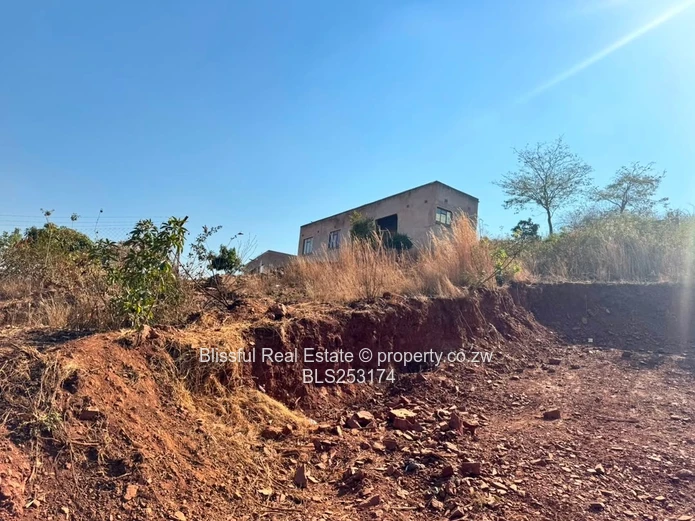 460 sqm for sale in kambuzuma section 4