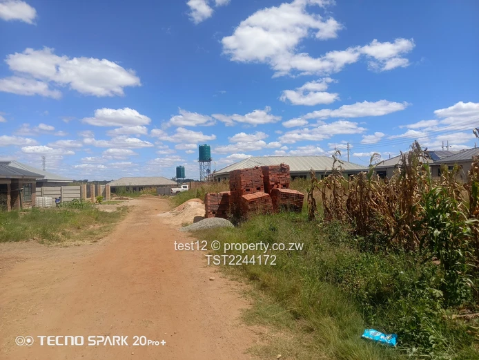 Budiriro stand for sale  (Sole Mandate)