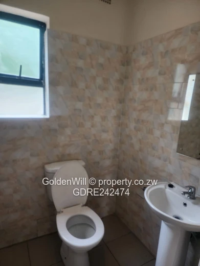 Cluster for Rent in Bluffhill 