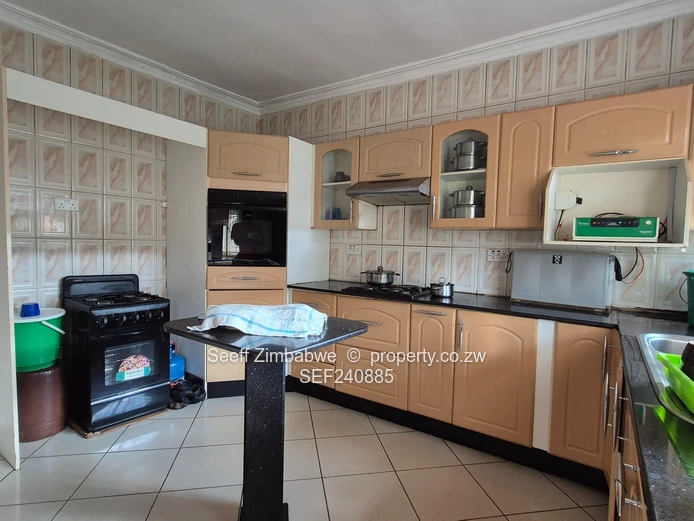 Solid 4-Bedroom Investment Opportunity in Bloomingdale