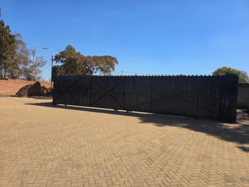 Good Industrial lnvestment Location!