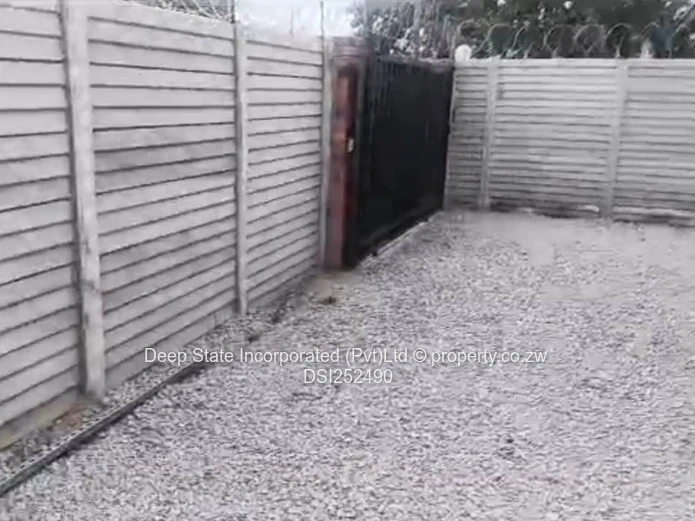 Mufakose house for sale(IDBZ development)
