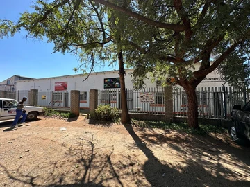 Versatile Commercial Premises