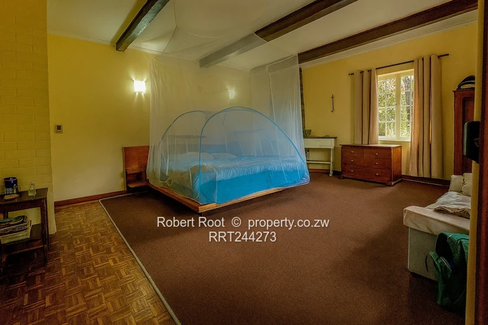 House for Sale in Monavale (Sole Mandate)