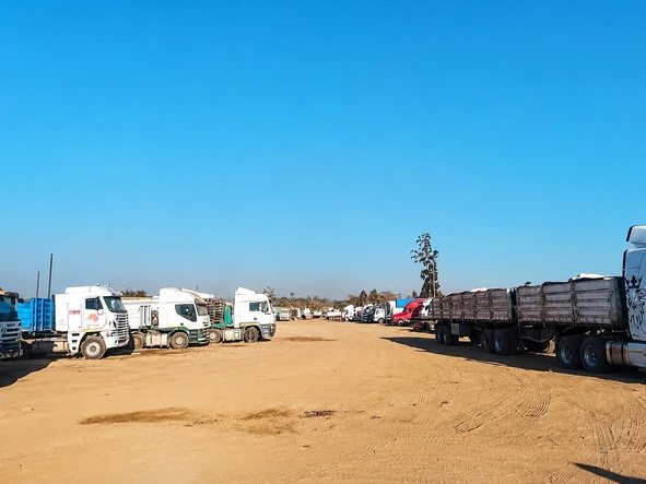 Commercial & Industrial Land