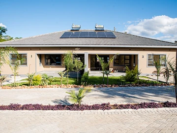 13 Unit Townhouse Complex